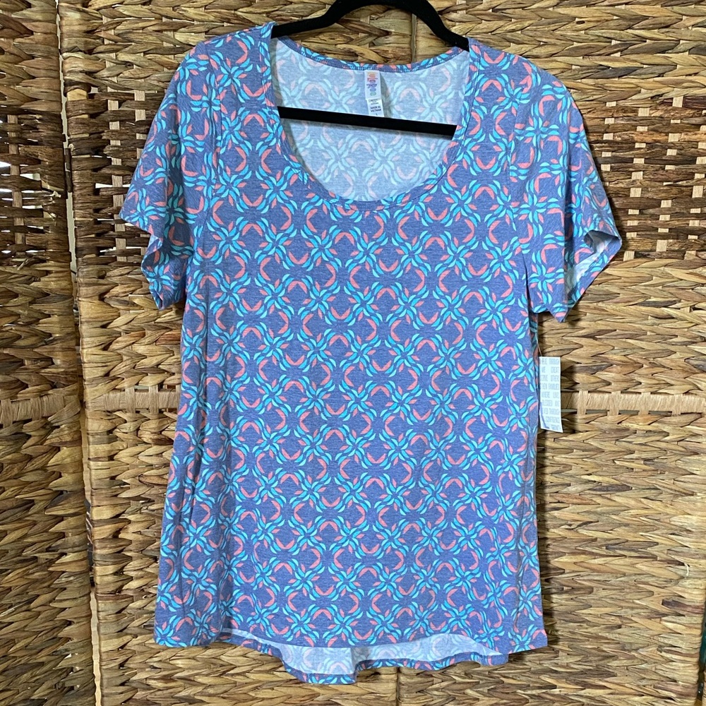LulaRoe Classic T